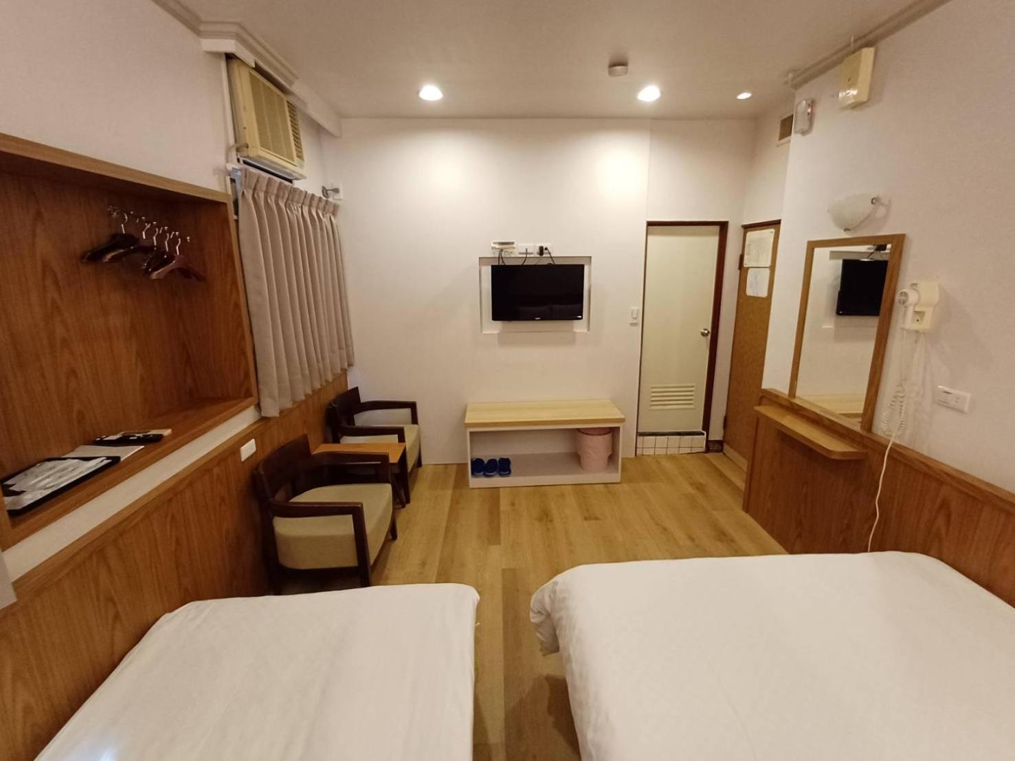 Long Cherng Hotel Лодун Экстерьер фото